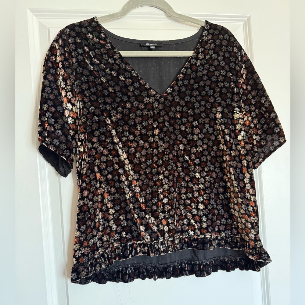 Madewell Velvet Tulip-Sleeve Ruffle Top in Petite Blooms - Large